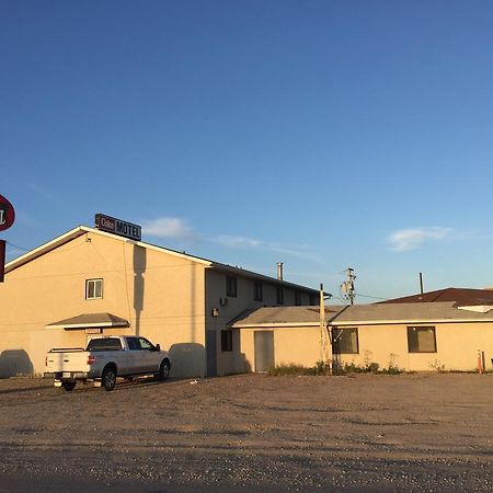 Wakiki Motel & Lounge Meadow Lake Exterior foto